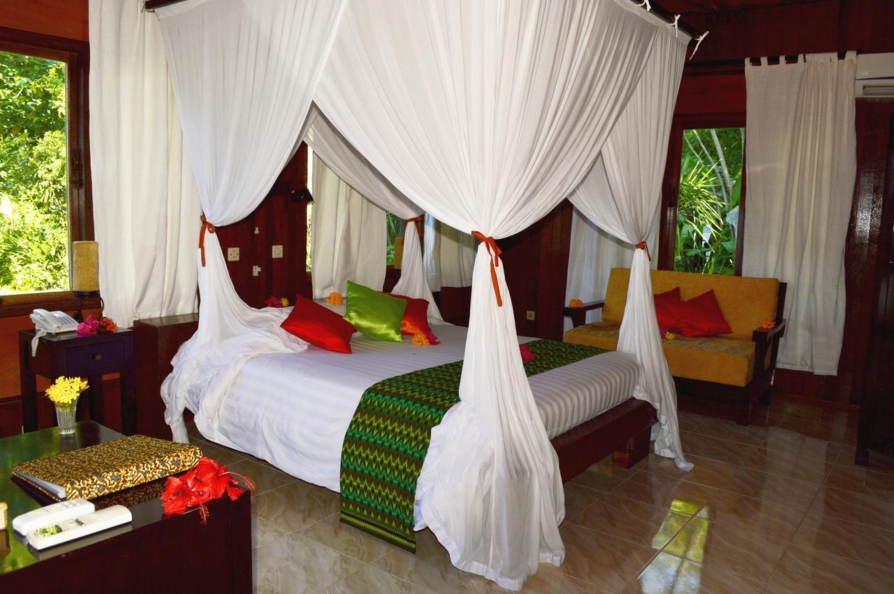 Kungkungan Bay Resort Bitung Exterior foto
